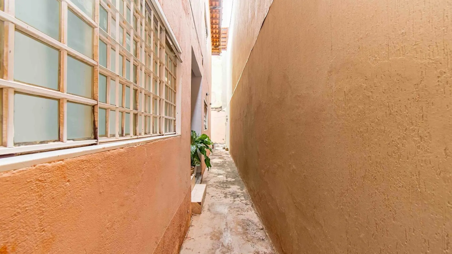 Quarto Em Casa Compartilhada 5 Min Da Esplanada Brasília Brazílie